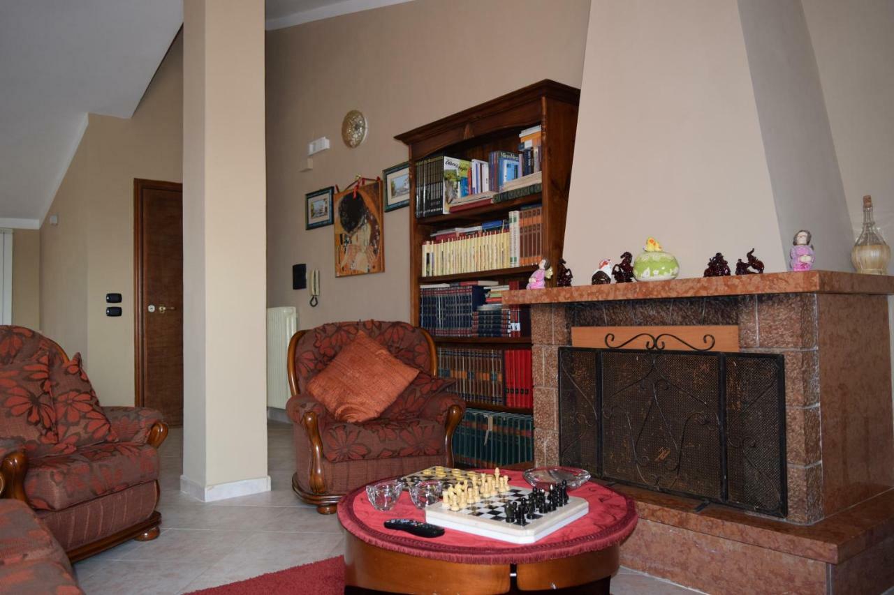 カゼルタ Amici Di Hackert Bed & Breakfast エクステリア 写真
