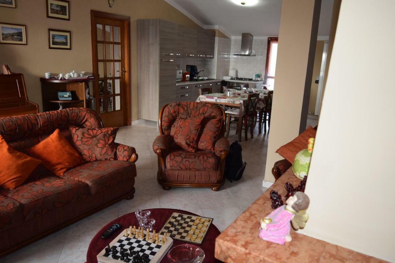 カゼルタ Amici Di Hackert Bed & Breakfast エクステリア 写真