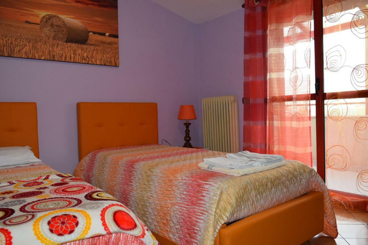 カゼルタ Amici Di Hackert Bed & Breakfast エクステリア 写真