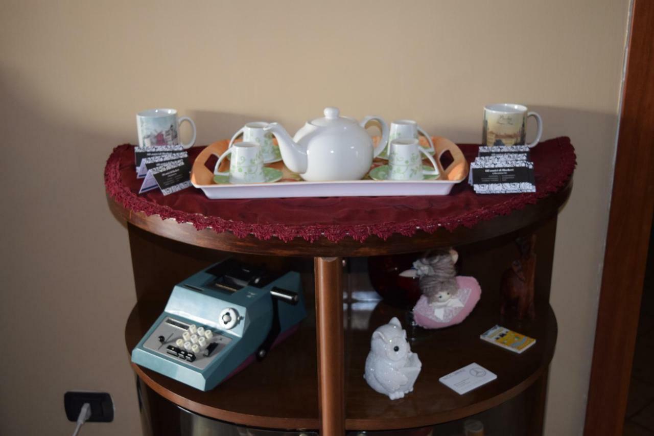 カゼルタ Amici Di Hackert Bed & Breakfast エクステリア 写真
