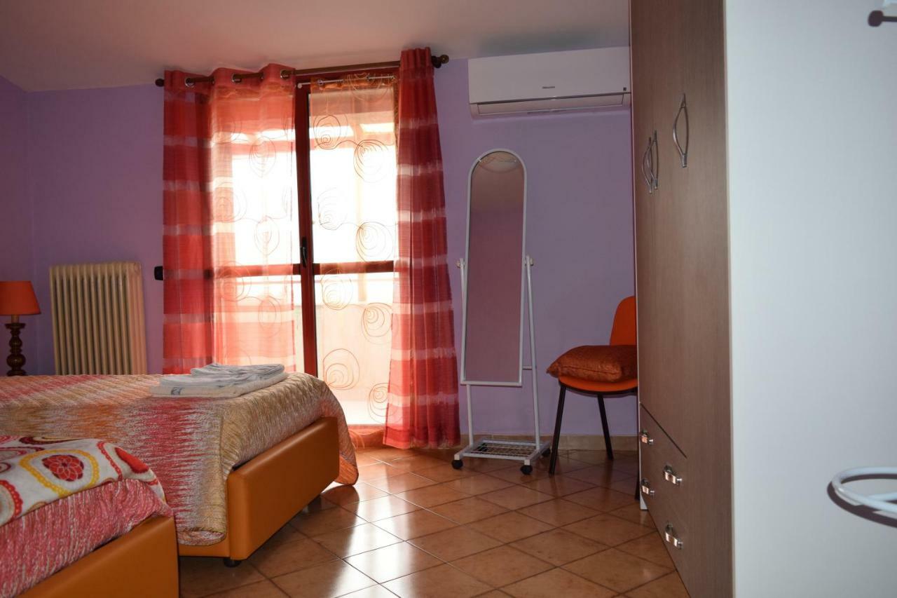 カゼルタ Amici Di Hackert Bed & Breakfast エクステリア 写真