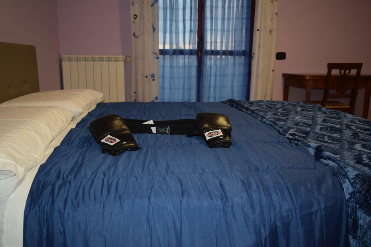 カゼルタ Amici Di Hackert Bed & Breakfast エクステリア 写真